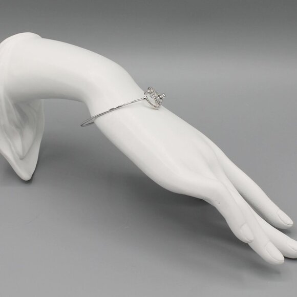 Bangle bracelet heart love romantic family silver tone thin elegant modern new - Picture 6 of 7